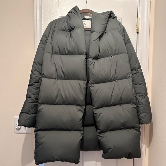 COPY - Babaton Duvet Puffer from Aritiza. Size XS. Midi Length - Picture 2 of 7
